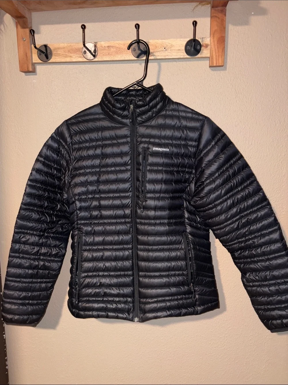 Patagonia Black Jacket Size S Women - Picture 1 of 4